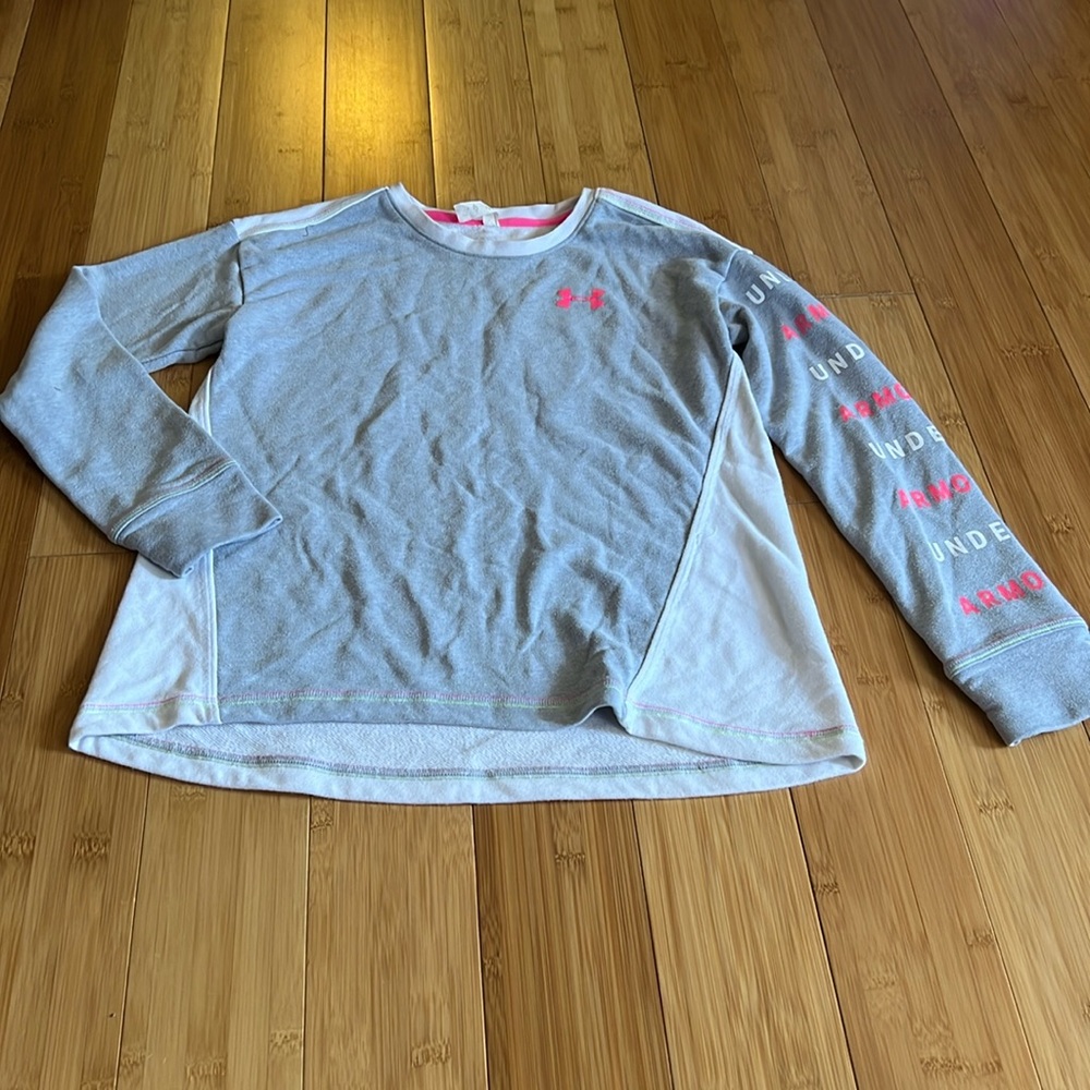 Girls Under Armour crew neck.